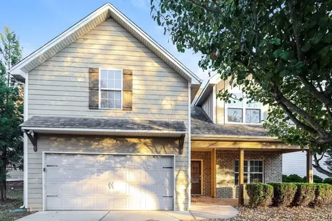 267 Village Park Dr, Newnan, GA 30265