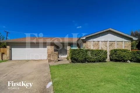 3400 Peppertree Ct, Arlington, TX 76014