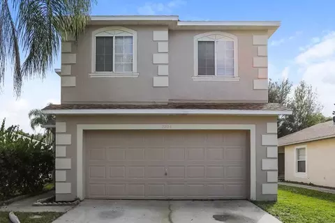 2204 Heathwood Cir, Orlando, FL 32828