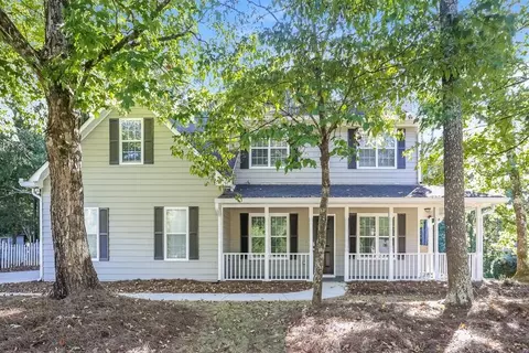 110 Park Place Ct, Fayetteville, GA 30215
