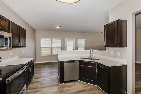 175 Biscayne Ter, Hampton, GA 30228 photo 9