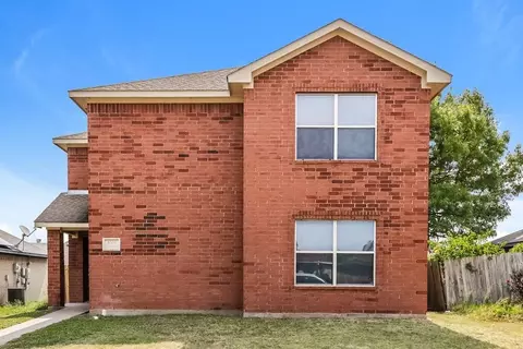 3004 Lawndale Dr, Lancaster, TX 75134