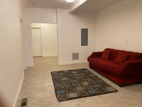 611 S 8th St, San Jose, CA 95112