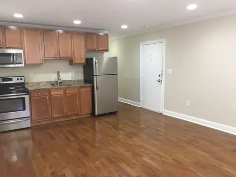 3715 Woodley Rd NW, Washington, DC 20016