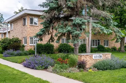 10108 Penn Ave S, Bloomington, MN 55431