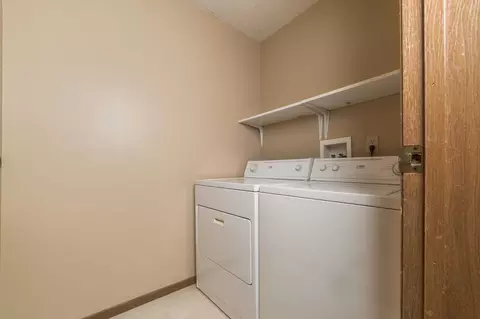 3700 S Golden Creek Pl, Sioux Falls, SD 57106 photo 4