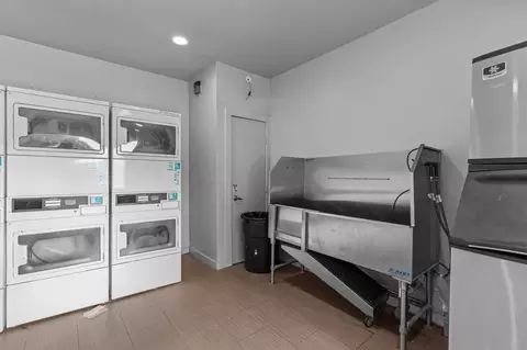 2317 S Pleasant Valley Rd, Austin, TX 78741 photo 16