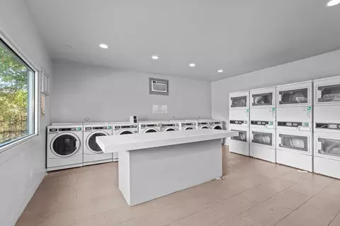 2317 S Pleasant Valley Rd, Austin, TX 78741 photo 17