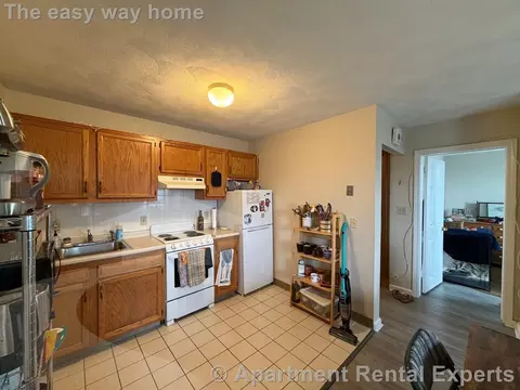 288 Prospect St #7, Cambridge, MA 02139