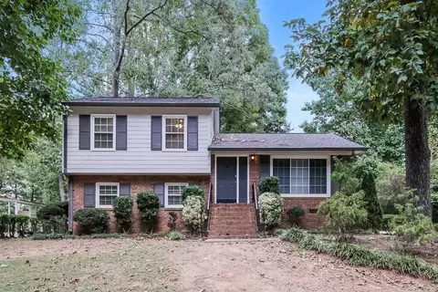 7015 Reddman Rd, Charlotte, NC 28212