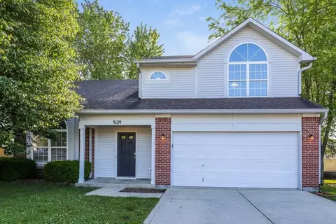 4604 Welton St, Greenwood, IN 46143