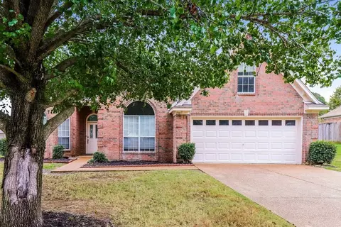 130 Norma Carol Cv, Oakland, TN 38060