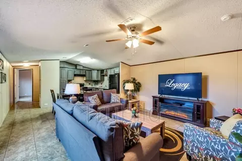 3525 Elizabethtown Rd, Lumberton, NC 28358