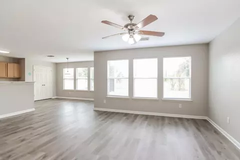 6310 Cottage Stream Ln, Spring, TX 77379 photo 4
