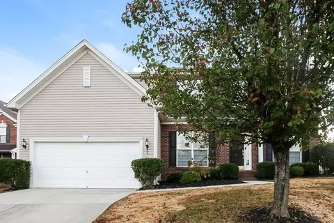 7215 Hathaway Ct, Harrisburg, NC 28075
