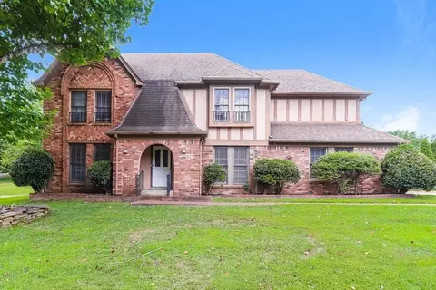 57 S Sanga Rd, Memphis, TN 38018