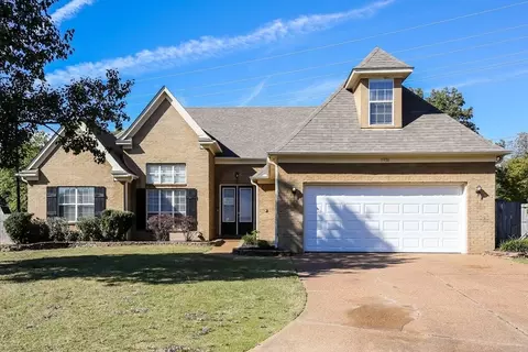 5976 Southbend Ln, Olive Branch, MS 38654