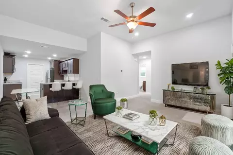 8079 Ira Dr, Pensacola, FL 32514