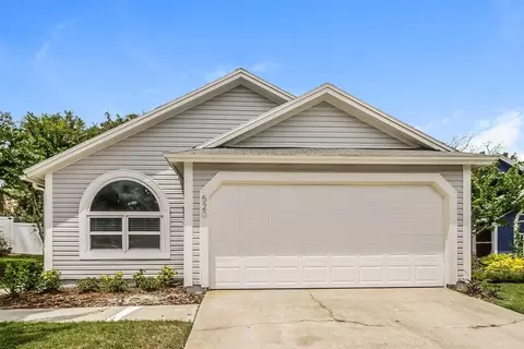 520 Portland Cir, Apopka, FL 32703