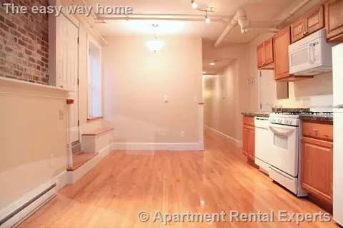 888 Massachusetts Ave #11, Cambridge, MA 02139