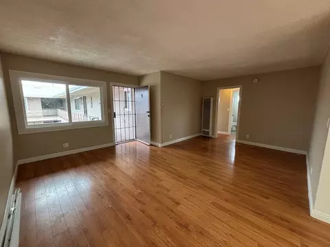 13545 Vanowen St, Los Angeles, CA 91405