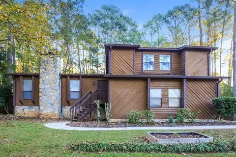3384 Sheree Trl, Stone Mountain, GA 30087