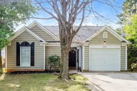 10404 Milstead Ct, Charlotte, NC 28215