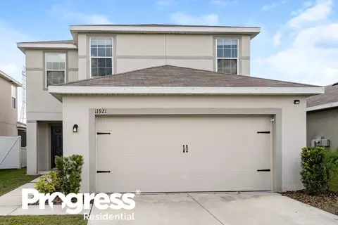 11921 Grand Kempston Dr, Gibsonton, FL 33534
