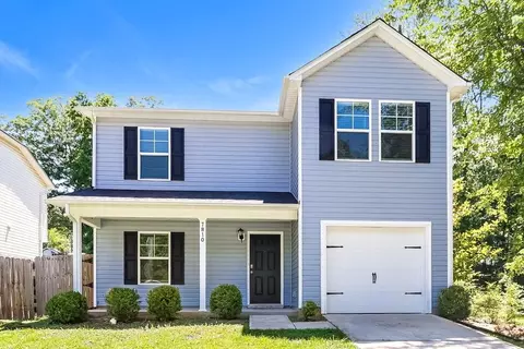 7810 Shadow Lawn Rd, Charlotte, NC 28269
