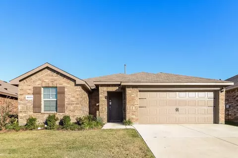 10373 Fort Belknap Trl, Crowley, TX 76036