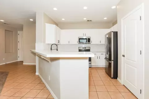 4716 E Cloudburst Dr, Gilbert, AZ 85297 photo 7