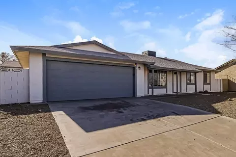 552 Engel Ave, Henderson, NV 89011