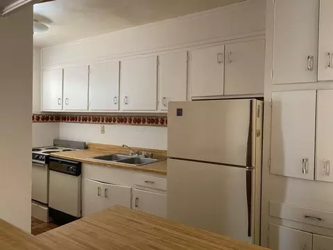 2929 W Kansas Ave #310, Midland, TX 79701