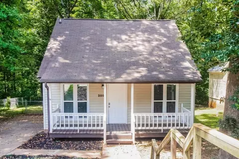3801 Davis Ln, Charlotte, NC 28269