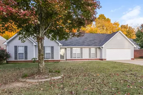 7632 Woodshire Dr, Horn Lake, MS 38637