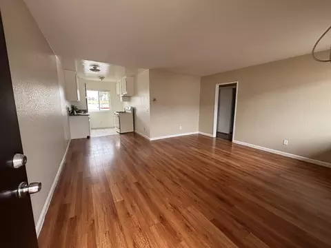 14601 Vanowen St, Van Nuys, CA 91405