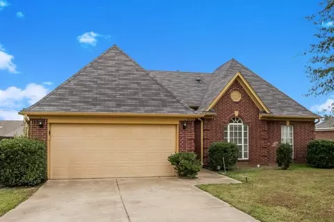 4088 Carroll Dr W, Horn Lake, MS 38637