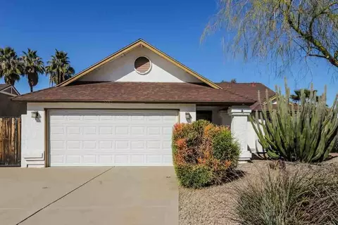 5512 W Chicago St, Chandler, AZ 85226