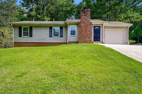 417 Willow Ct SE, Conyers, GA 30094