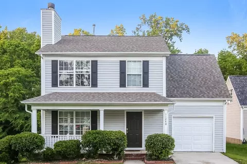 11240 Northwoods Forest Dr, Charlotte, NC 28214