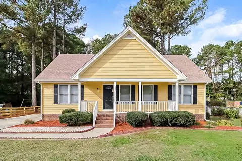 837 Alderleaf Dr, Fuquay Varina, NC 27526