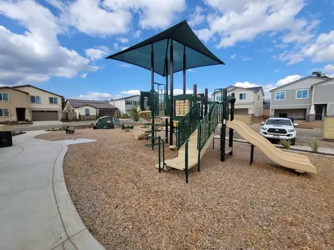 12742 5th St, Yucaipa, CA 92399 photo 21