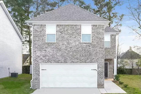 1847 Simmons Ln, Hampton, GA 30228