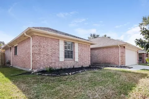 4919 Bayboro Park Dr, Friendswood, TX 77546