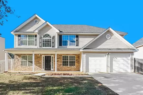 4021 Castle Way, Fairburn, GA 30213