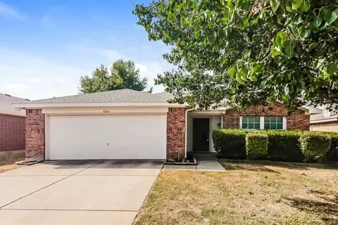 9104 Chisholm Trl, Cross Roads, TX 76227