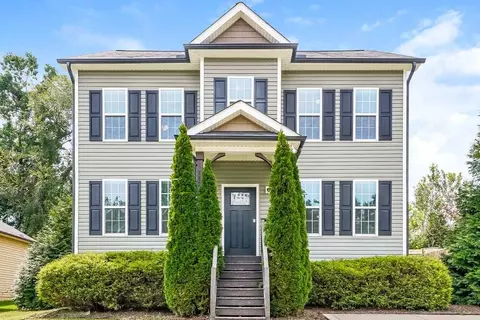 332 Chamberlain Dr, Clayton, NC 27527