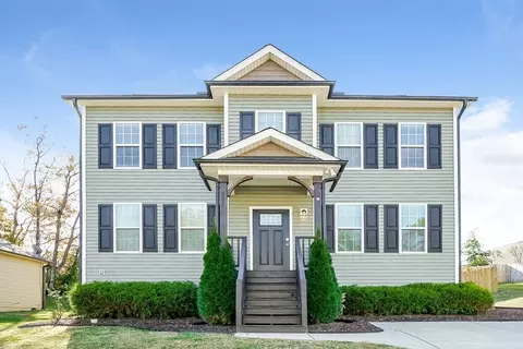 332 Chamberlain Dr, Clayton, NC 27527