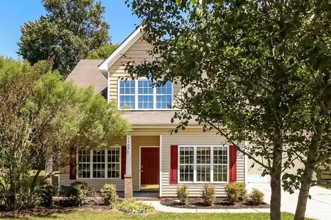 1909 Olsen Ln, Charlotte, NC 28213