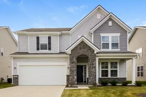 1119 Barberry Dr, Greenwood, IN 46143